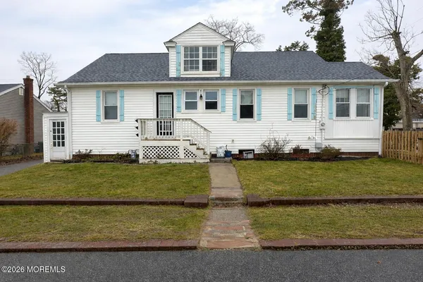 $3,200 | 4 Spring Street, Beachwood, NJ 08722