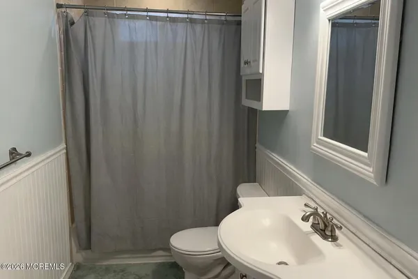 $3,200 | 4 Spring Street, Beachwood, NJ 08722