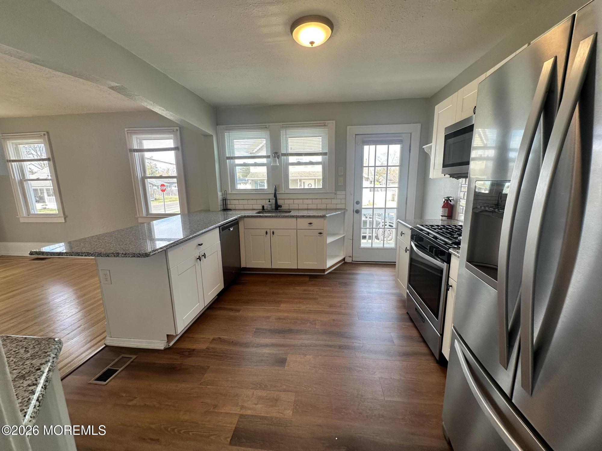 4 Spring Street Beachwood, NJ 08722 - Photo 8 of 32 Kitchen
