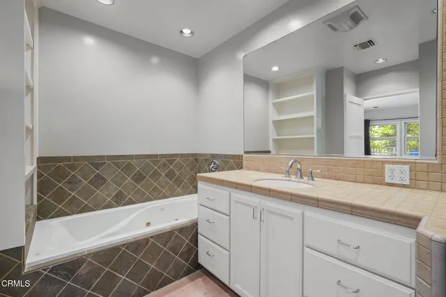 $1,800,000 | 664 Monterey Road, South Pasadena, CA 91030