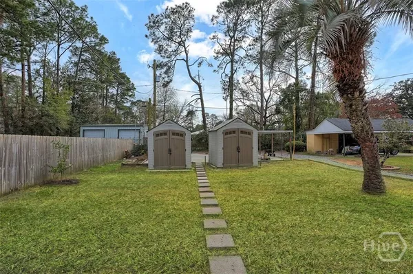 $1,750 | 201 East 65th Street, Unit A, Savannah, GA 31405