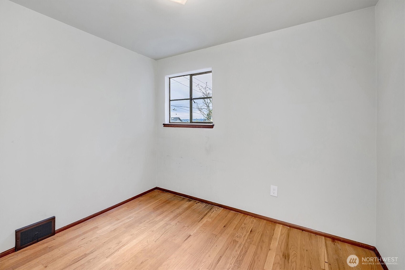 3002 Northwest 70th Street Seattle, WA 98117 - Photo 21 of 28
