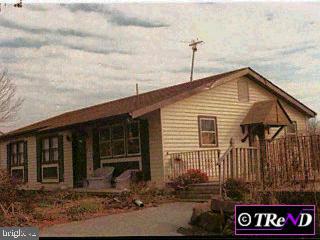 589 Bulltown Road Elverson, PA 19520 - Photo 1 of 1 Gallery Image 1