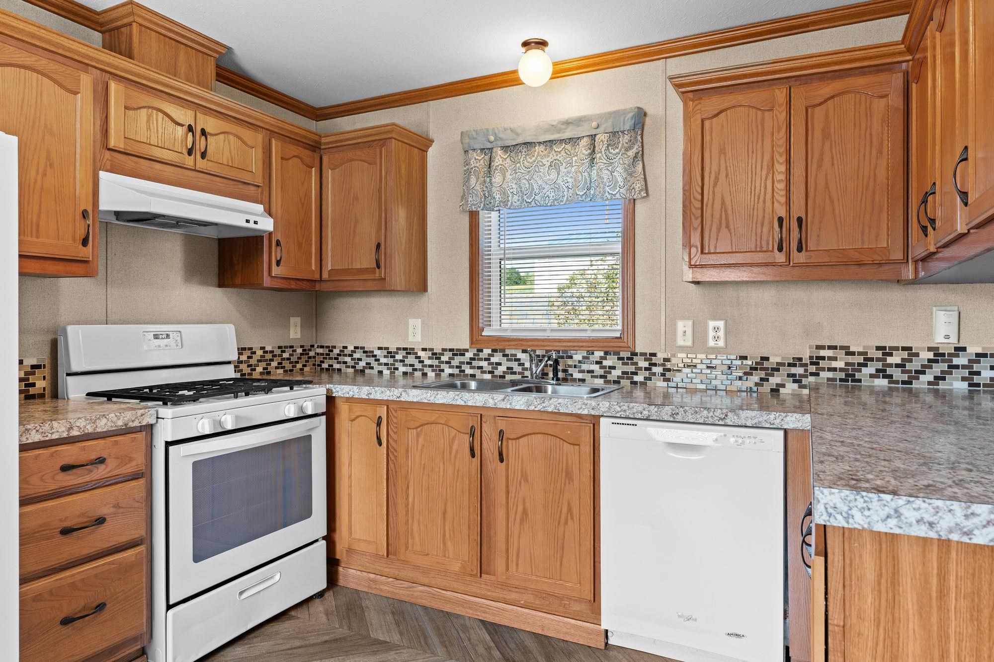 2701 East Main Street, Unit 95 Reedsburg, WI 53959 - Photo 14 of 34