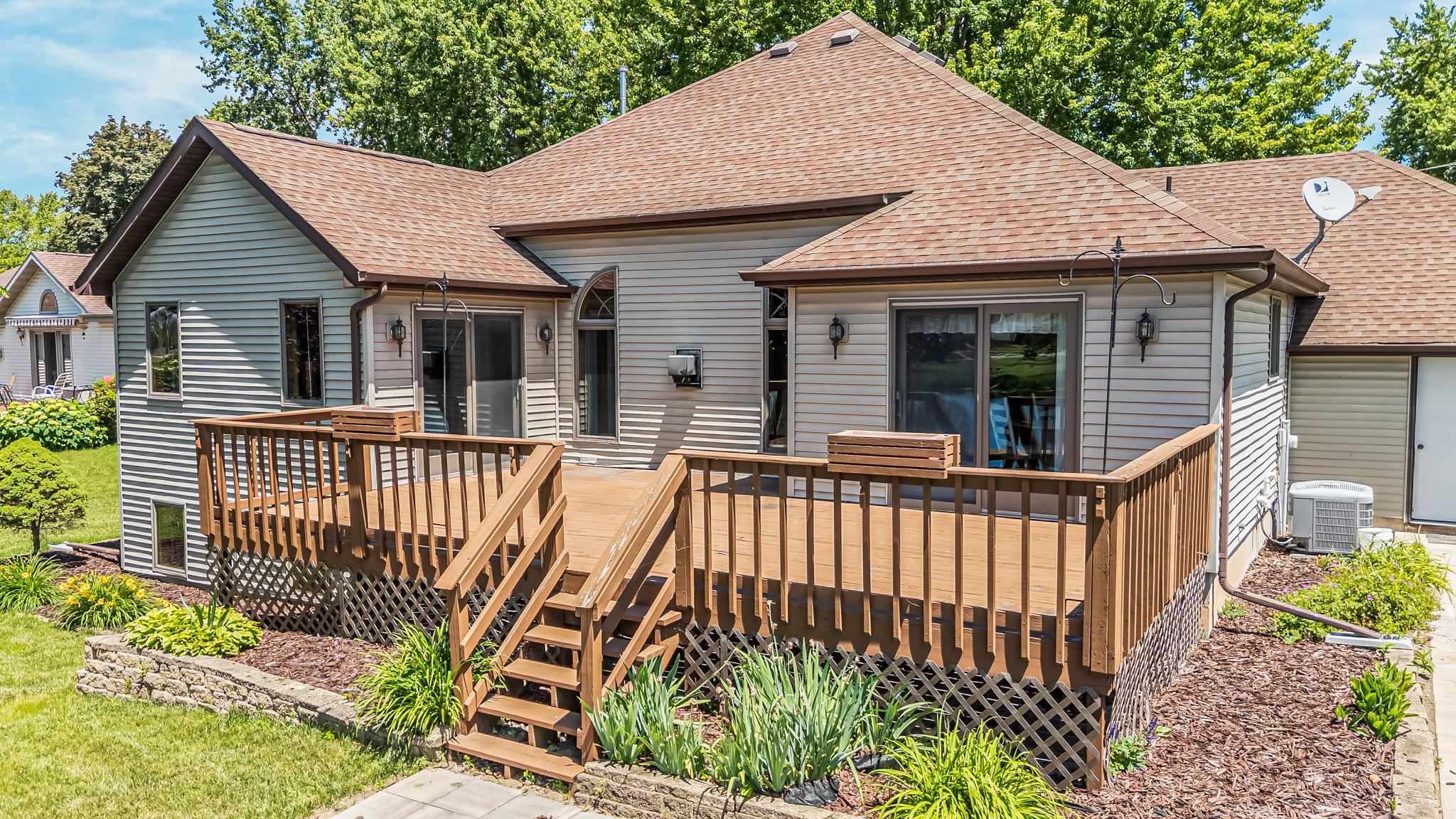 358 South 5th Street Winneconne, WI 54986 - Photo 13 of 51