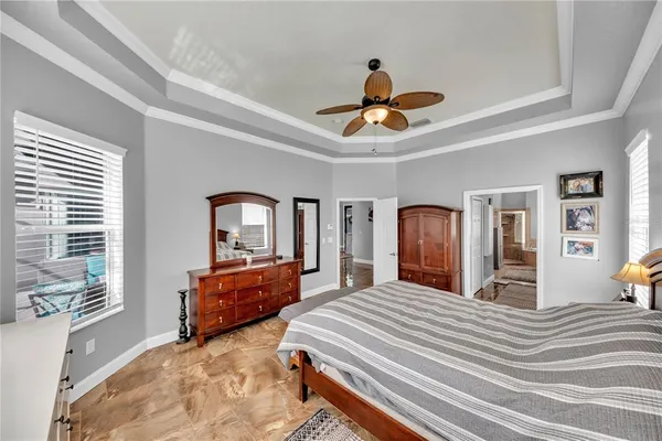 $649,000 | 1031 Emerald Hill Way, Valrico, FL 33594