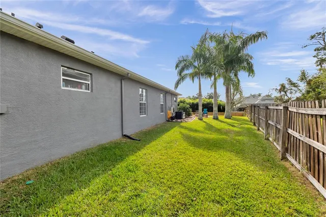 $725,000 | 1031 Emerald Hill Way, Valrico, FL 33594