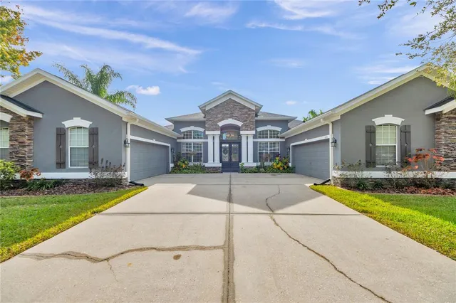 $725,000 | 1031 Emerald Hill Way, Valrico, FL 33594