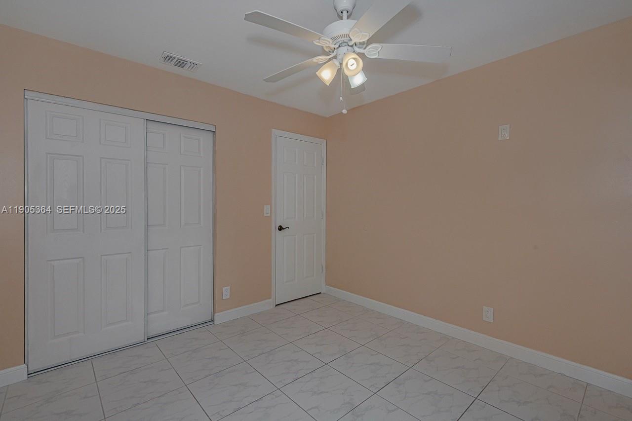 401 Southwest 76th Terrace Pompano Beach, FL 33068 - Photo 21 of 31 Photo 21