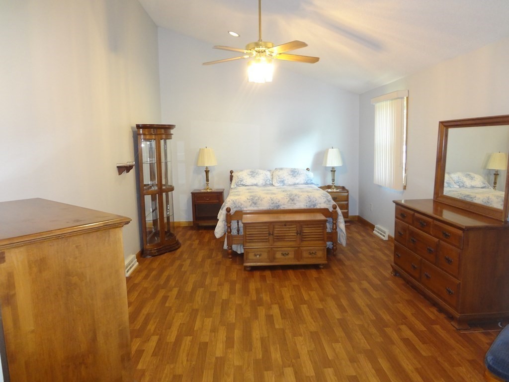 132 River Road Wilbraham, MA 01095 - Photo 9 of 38 Gallery Image 9