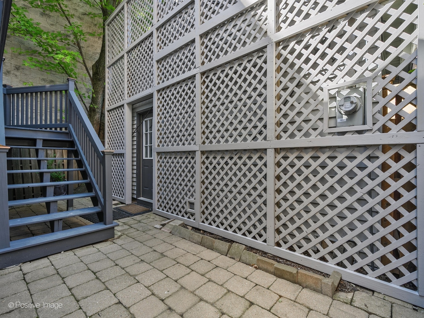 2034 North Burling Street Chicago, IL 60614 - Photo 31 of 32 a view of a black gate