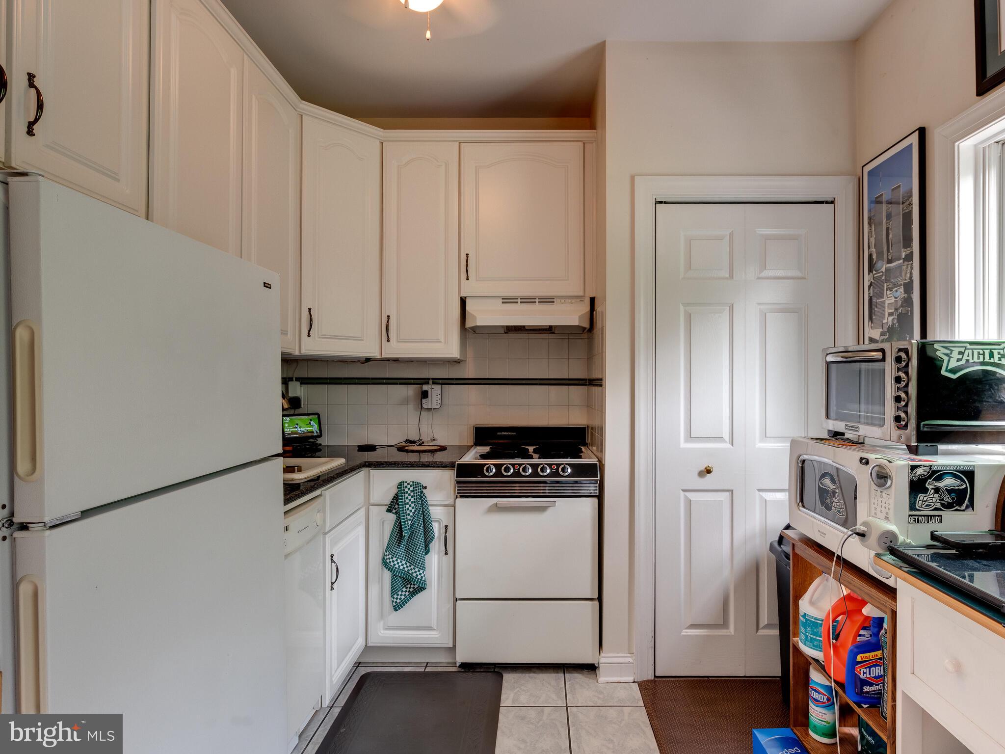 896 Palmers Mill Road Media, PA 19063 - Photo 48 of 61 In-Law suite
