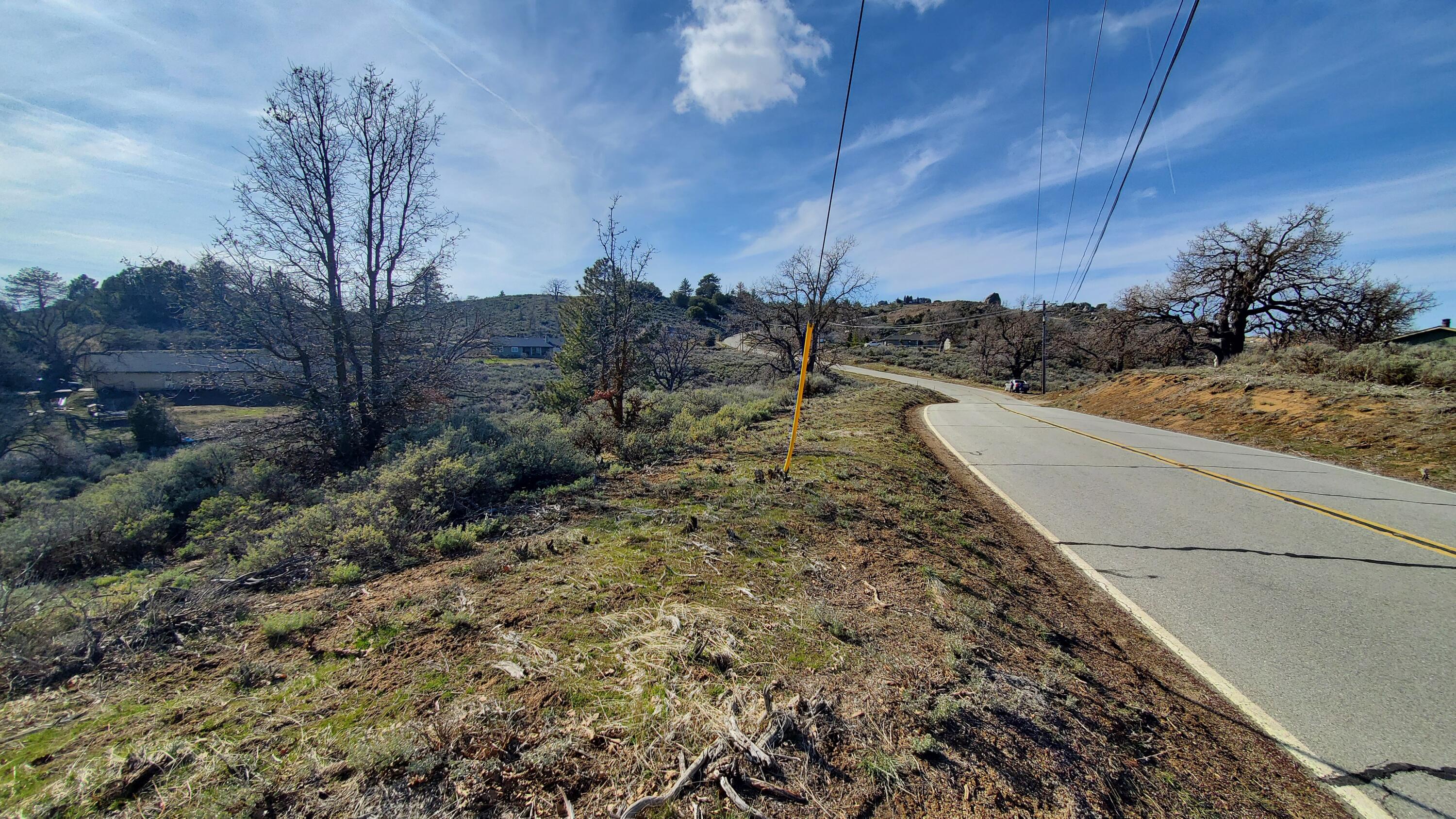 25041 Jacaranda Drive Tehachapi, CA 93561 - Photo 19 of 30 20230405_162302