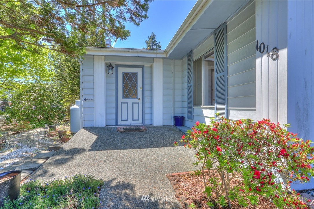 1018 Park Circle Bothell, WA 98021 - Photo 22 of 25