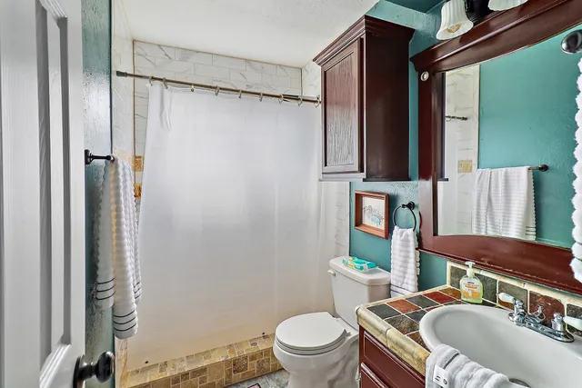 $275,000 | 15814 Part Drive, Crosby, TX 77532