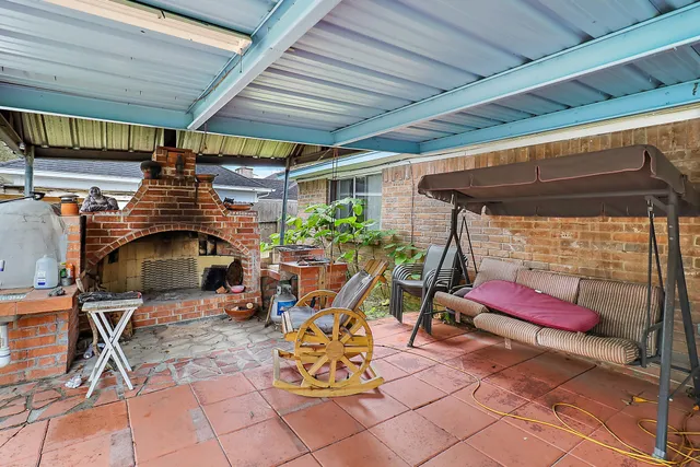 $275,000 | 15814 Part Drive, Crosby, TX 77532