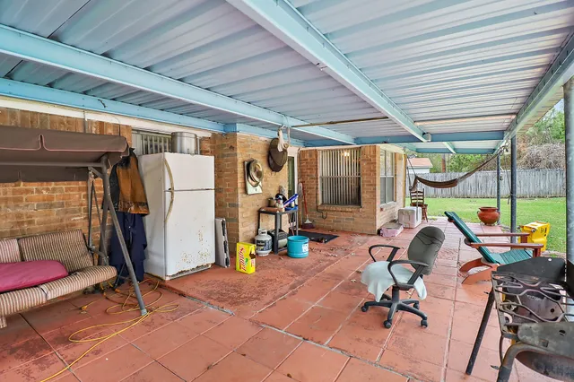 $275,000 | 15814 Part Drive, Crosby, TX 77532