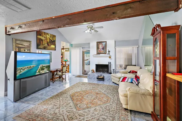 $275,000 | 15814 Part Drive, Crosby, TX 77532