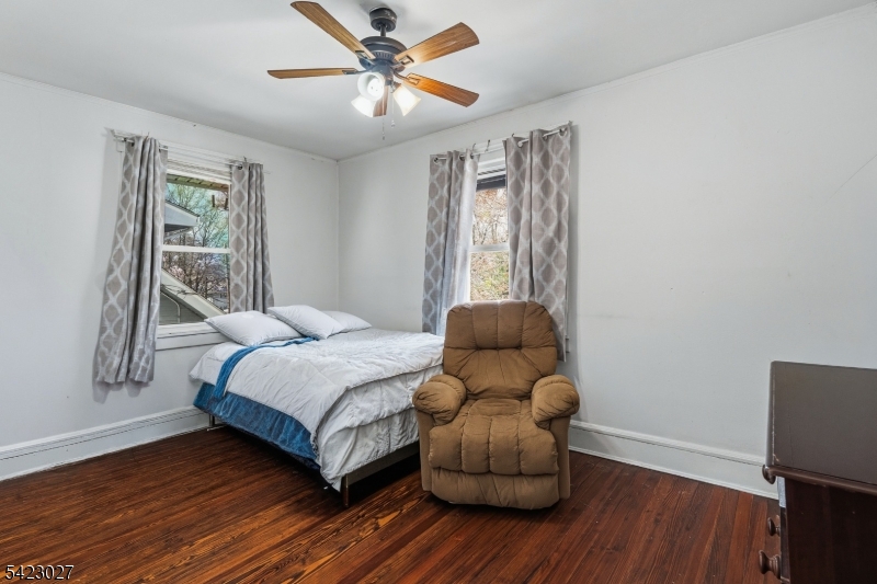 443 Wheatsheaf Road Roselle, NJ 07203 - Photo 13 of 19