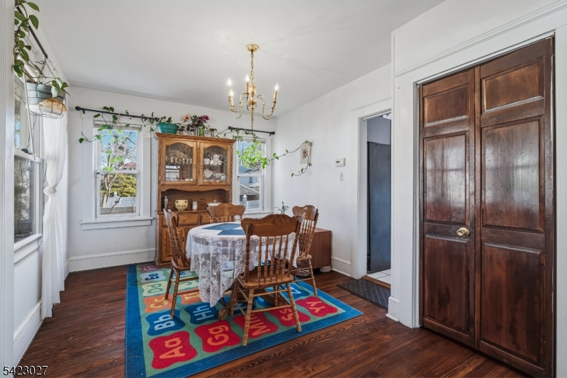 443 Wheatsheaf Road Roselle, NJ 07203 - Photo 7 of 19
