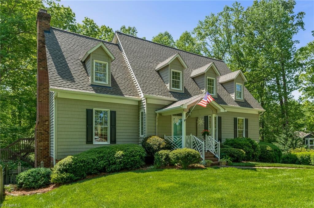 1036 Beecher Road Winston-Salem, NC 27104 - Photo 2 of 47