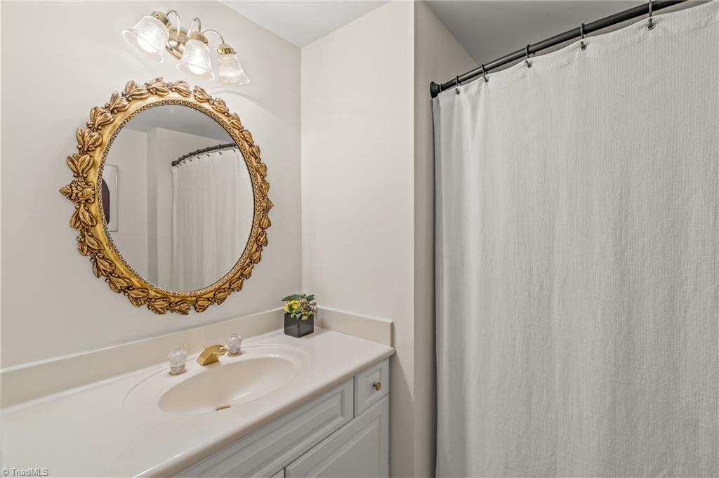 1036 Beecher Road Winston-Salem, NC 27104 - Photo 35 of 47