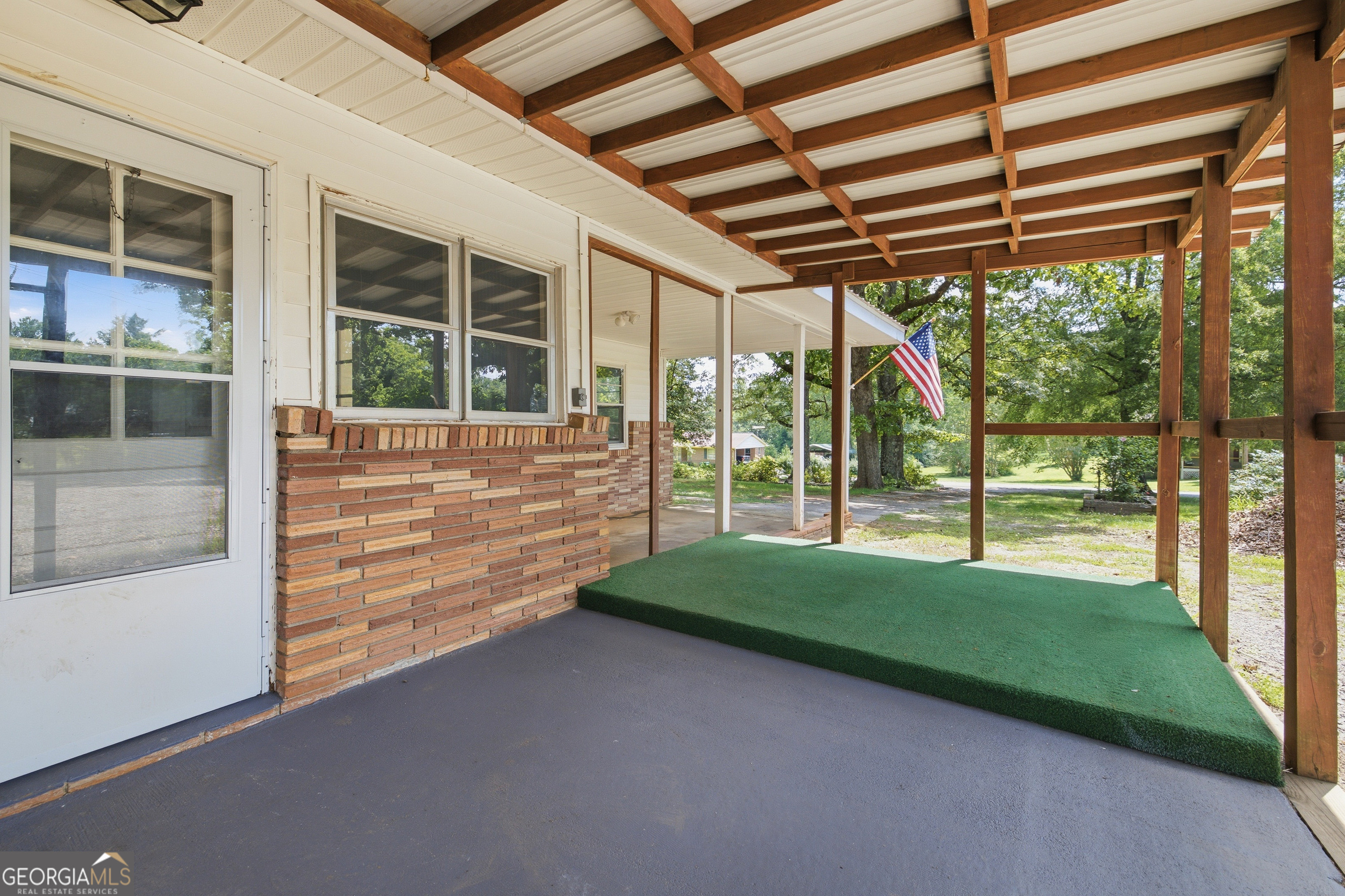 151 Tiny Ridge Drive Cornelia, GA 30531 - Photo 5 of 39