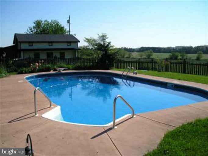 600 Union Bridge Road Union Bridge, MD 21791 - Photo 2 of 17 a view of a swimming pool with a patio