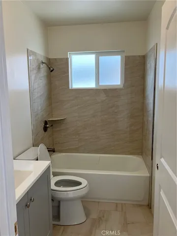 $2,390 | 1389 West 7th Street, San Bernardino, CA 92411