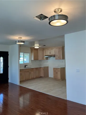 $2,390 | 1389 West 7th Street, San Bernardino, CA 92411