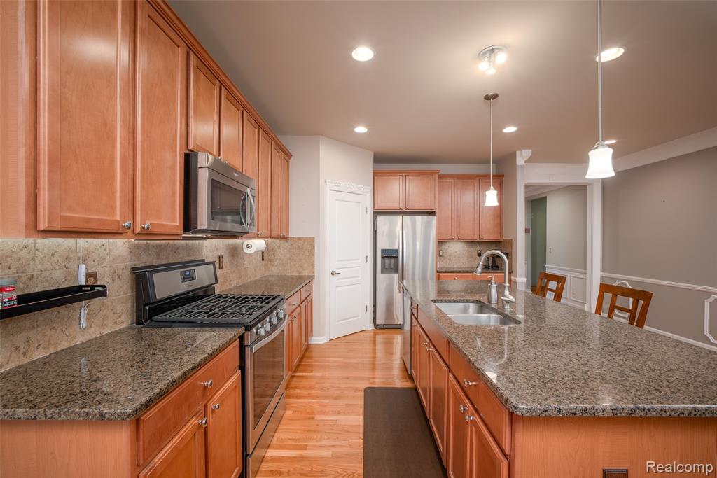 292 Bryce Court Howell, MI 48843 - Photo 20 of 34