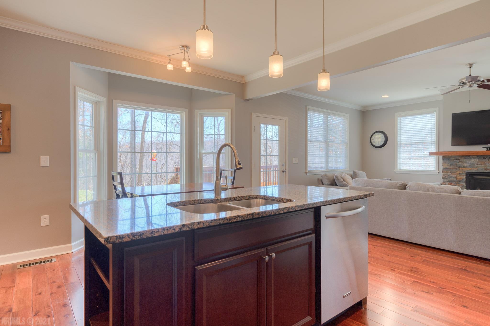 1050 Green Ridge Road Christiansburg, VA 24073 - Photo 21 of 42 Gallery Image 21