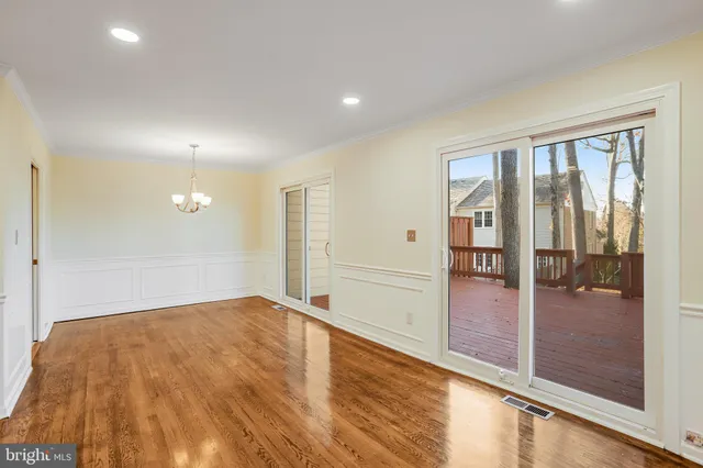 $799,900 | 18 Bentridge Court, Potomac, MD 20854