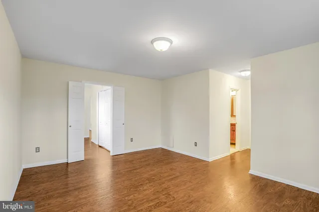 $799,900 | 18 Bentridge Court, Potomac, MD 20854