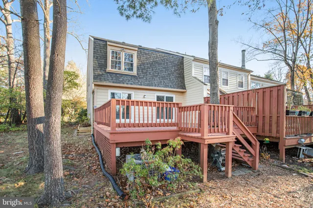 $799,900 | 18 Bentridge Court, Potomac, MD 20854