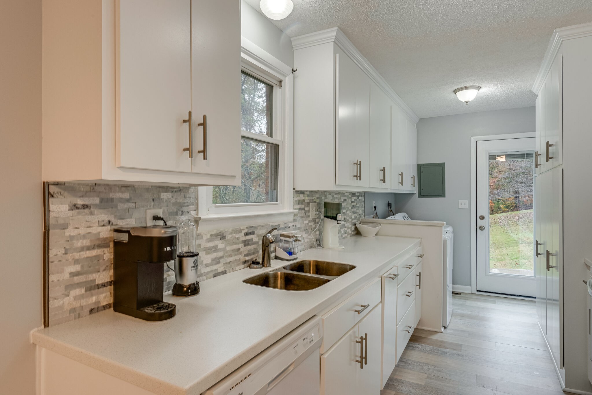 407 Blue Road Dickson, TN 37055 - Photo 12 of 29 Gallery Image 12