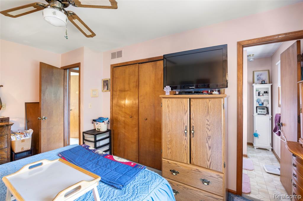 52909 10 Mile Road South Lyon, MI 48178 - Photo 45 of 54 Gallery Image 45