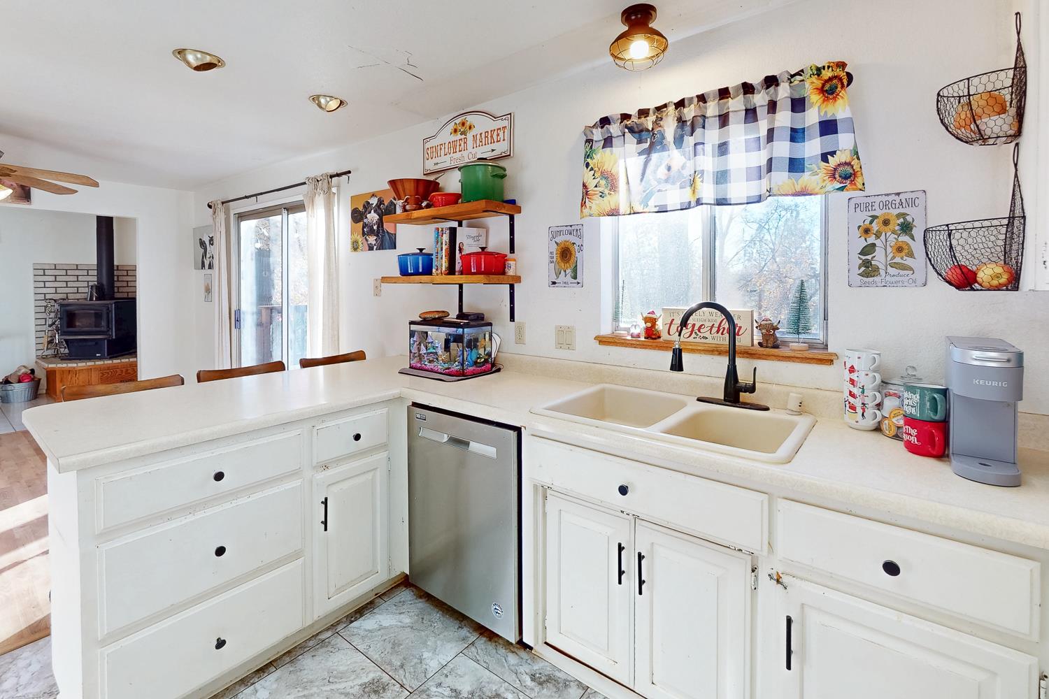 10095 Frenchtown Dobbins Road Dobbins, CA 95935 - Photo 12 of 46 a bathroom with a sink and a mirror