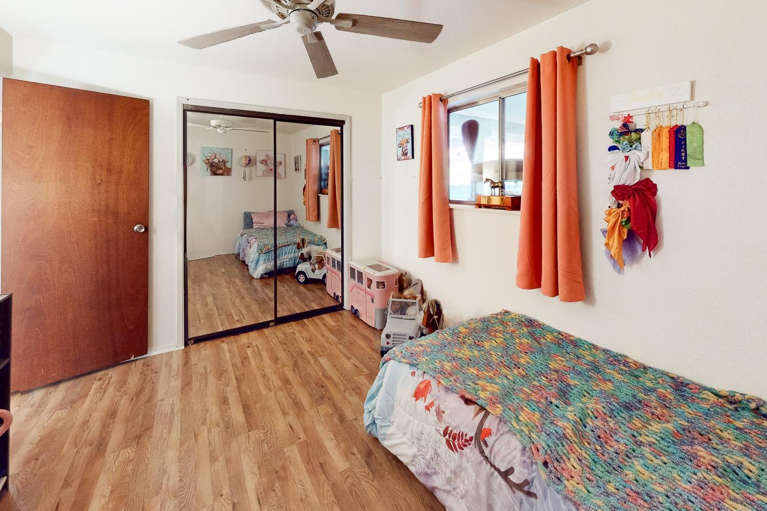 10095 Frenchtown Dobbins Road Dobbins, CA 95935 - Photo 15 of 46 a bedroom with bed and furniture