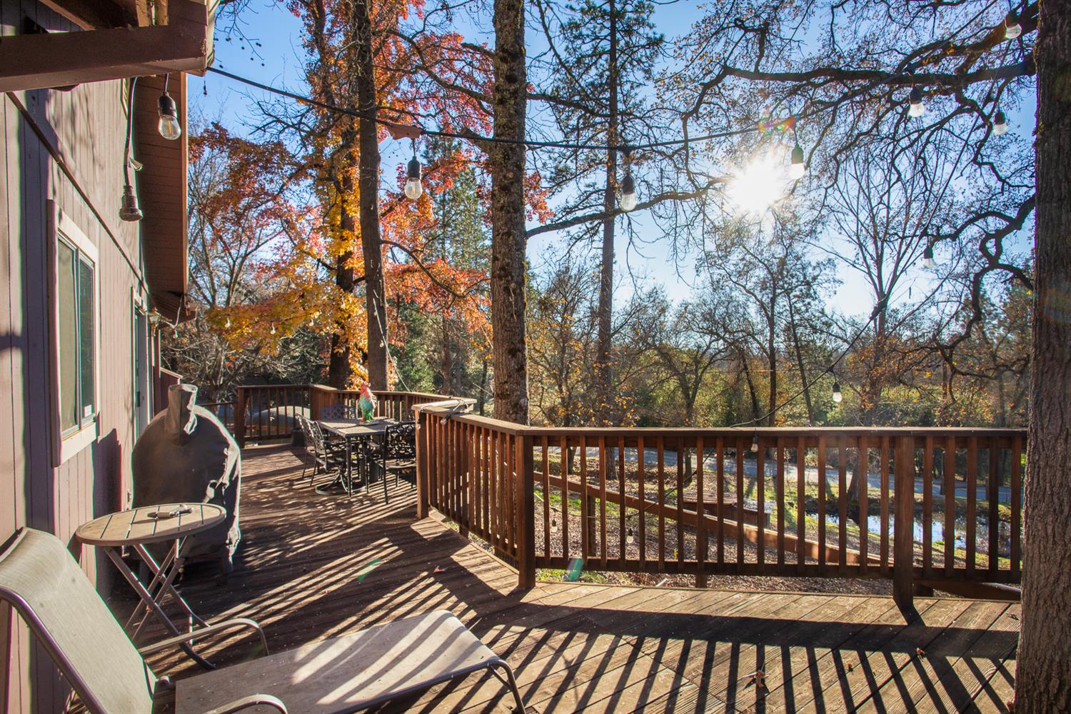 10095 Frenchtown Dobbins Road Dobbins, CA 95935 - Photo 26 of 46 a view of a balcony with wooden floor