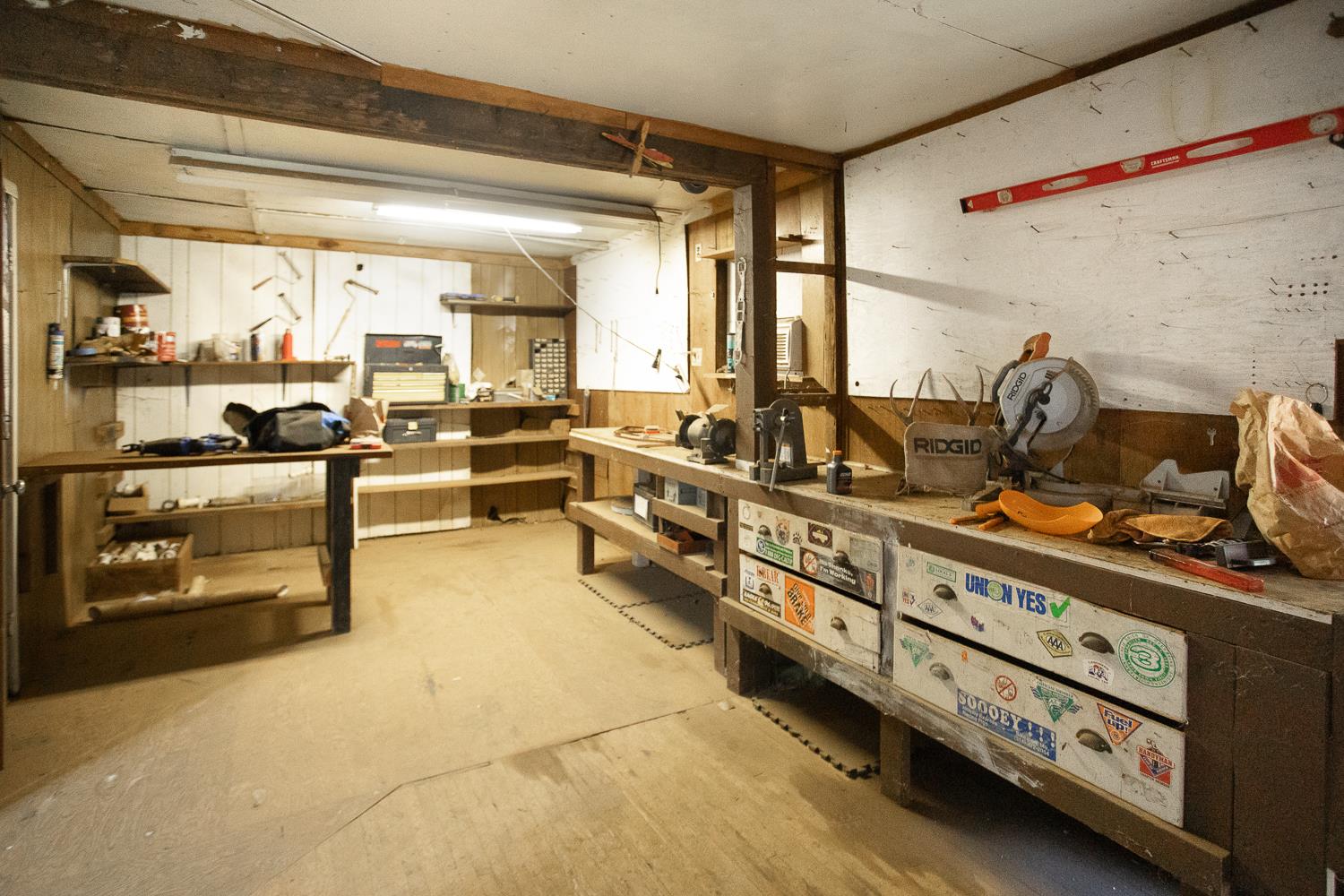 10095 Frenchtown Dobbins Road Dobbins, CA 95935 - Photo 36 of 46 a very nice looking room with a large window