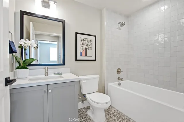 $1,119,900 | 927 Deep Valley Drive, Unit 112, Rolling Hills Estates, CA 90274