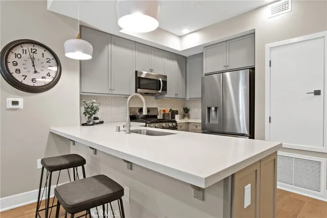 $1,119,900 | 927 Deep Valley Drive, Unit 112, Rolling Hills Estates, CA 90274