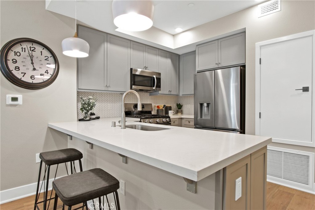 927 Deep Valley Drive, Unit 112 Rolling Hills Estates, CA 90274 - Photo 6 of 30