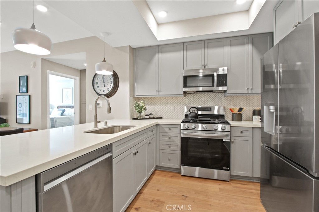 927 Deep Valley Drive, Unit 112 Rolling Hills Estates, CA 90274 - Photo 7 of 30