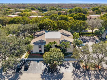 $325,000 | 4475 Carambola Circle South, Unit 27328, Pompano Beach, FL 33066