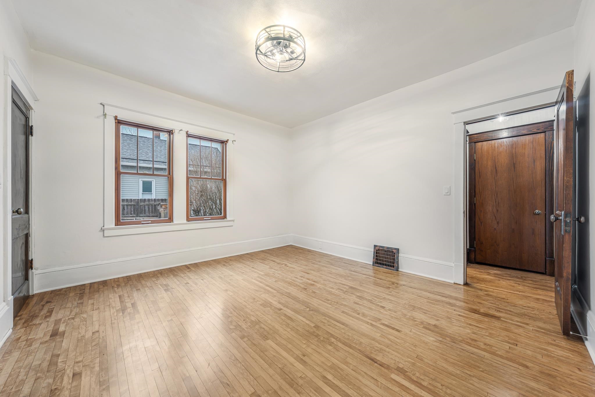 1721 West Main Street Little Chute, WI 54911 - Photo 15 of 28