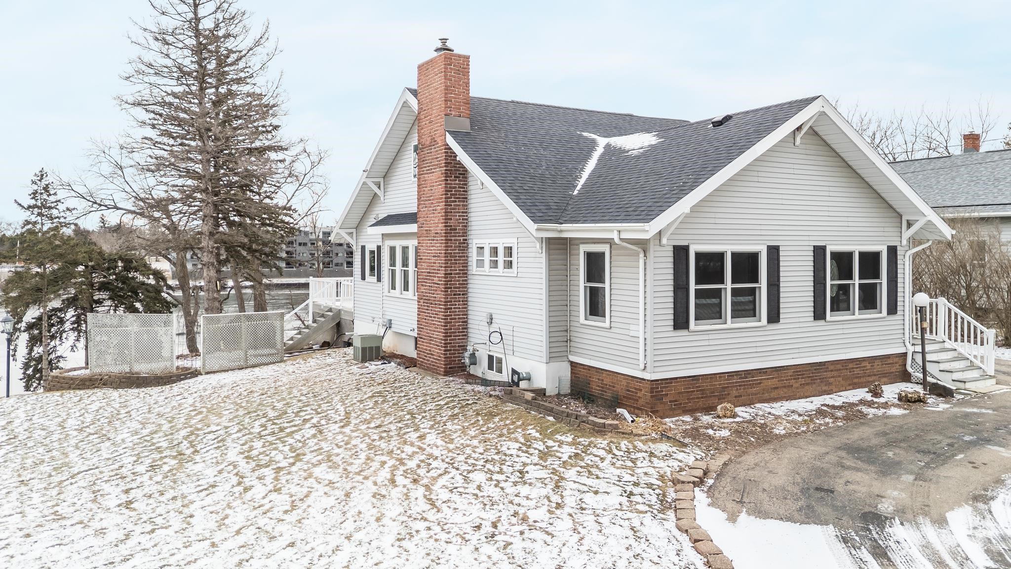 1721 West Main Street Little Chute, WI 54911 - Photo 3 of 28