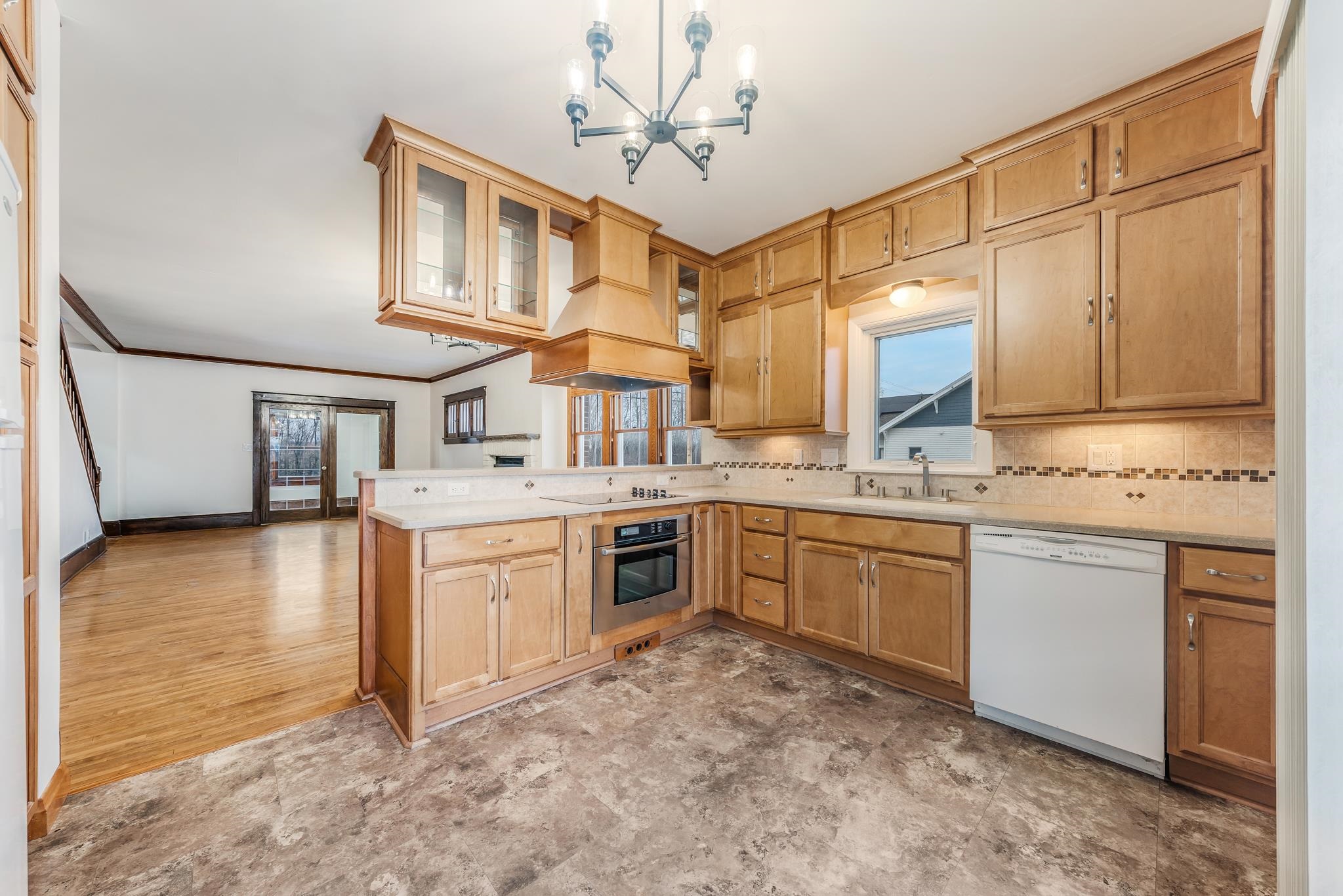 1721 West Main Street Little Chute, WI 54911 - Photo 5 of 28