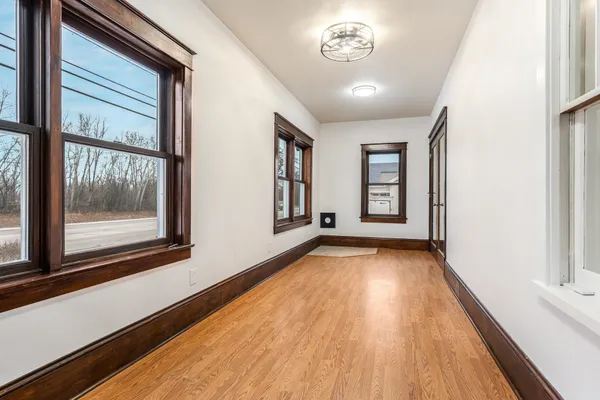 $485,000 | 1721 West Main Street, Little Chute, WI 54911